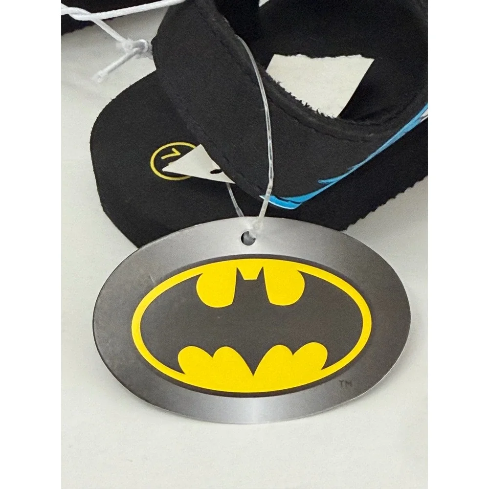 DC Comics Batman Toddler Sandals Black Yellow Blue Size 7/8 Hook and Loop Straps